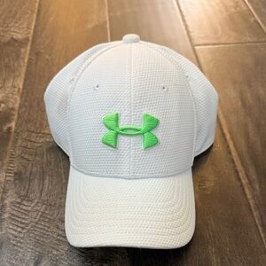 Under Armour Baseball/Golf cap white/green
